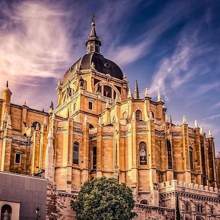 Precioso Apartamento Junto A La Plaza Mayor Madrid Dış mekan fotoğraf
