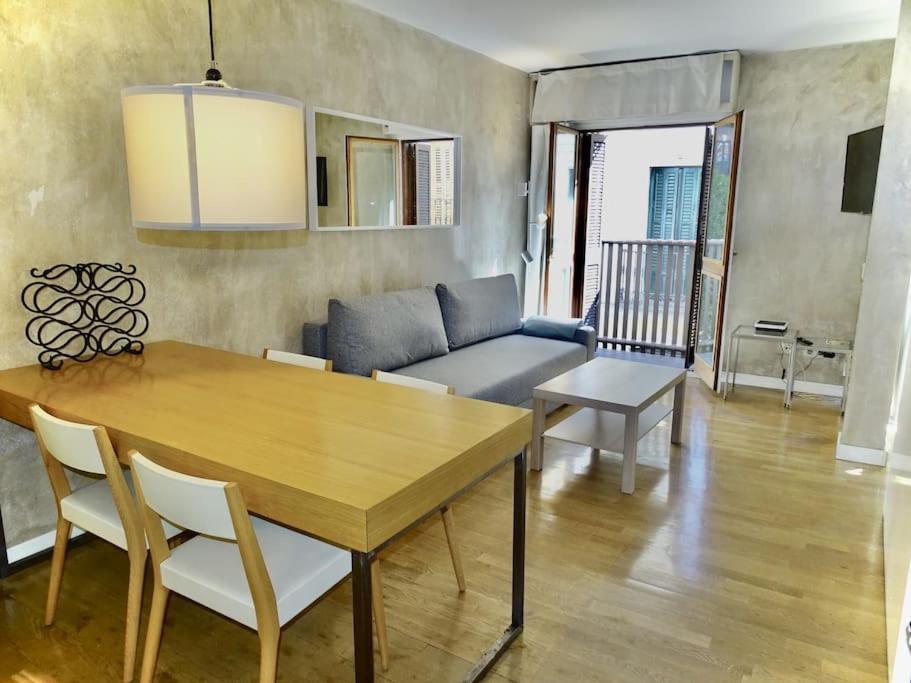 Precioso Apartamento Junto A La Plaza Mayor Madrid Dış mekan fotoğraf